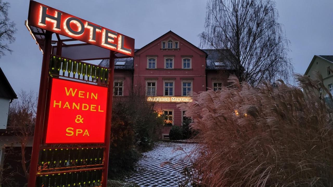 Wein-Hotel Auberge Mistral Freiberg Exterior foto